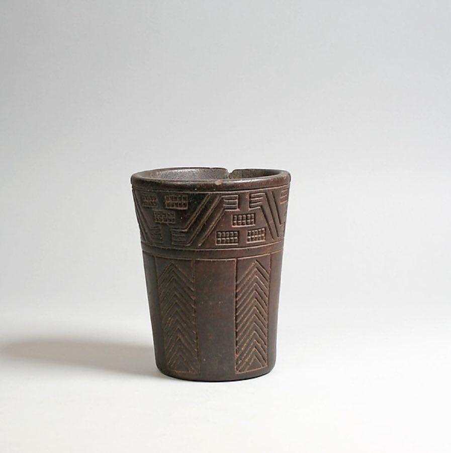 Bell Beaker — Kero (beaker) — Inca, 1400–1535 CE